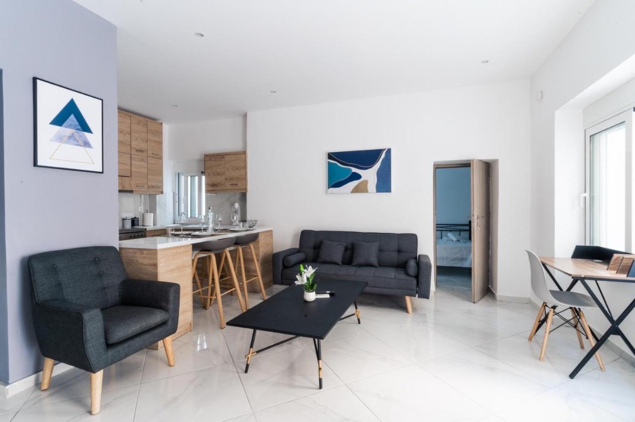 Aiolos Luxury Suite 3 Agios Dimitrios Near Metro Athene Buitenkant foto