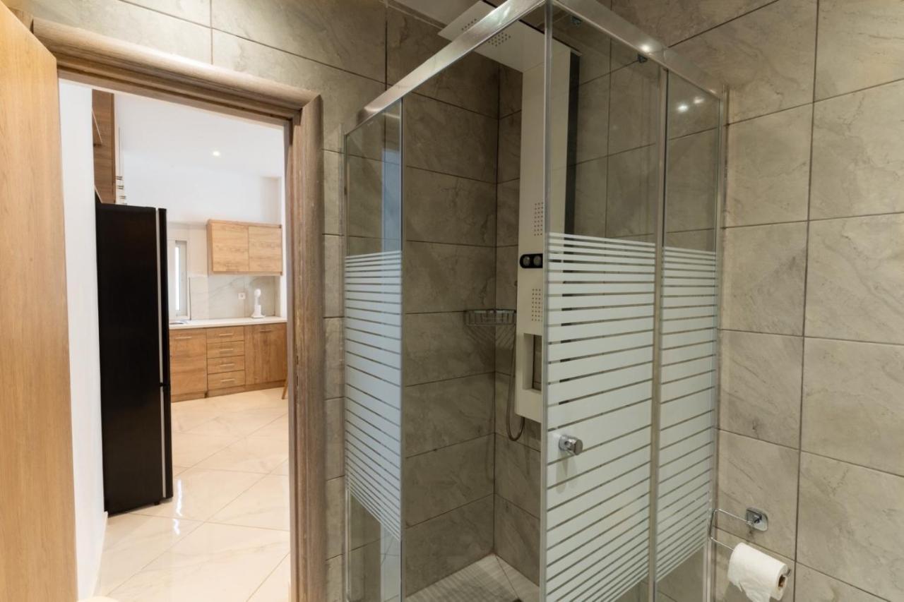 Aiolos Luxury Suite 3 Agios Dimitrios Near Metro Athene Buitenkant foto