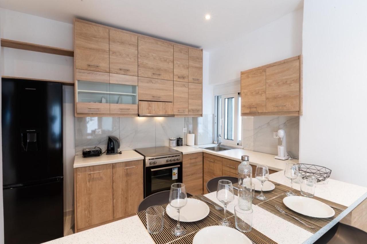 Aiolos Luxury Suite 3 Agios Dimitrios Near Metro Athene Buitenkant foto